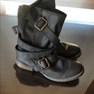 Steve Madden Boot